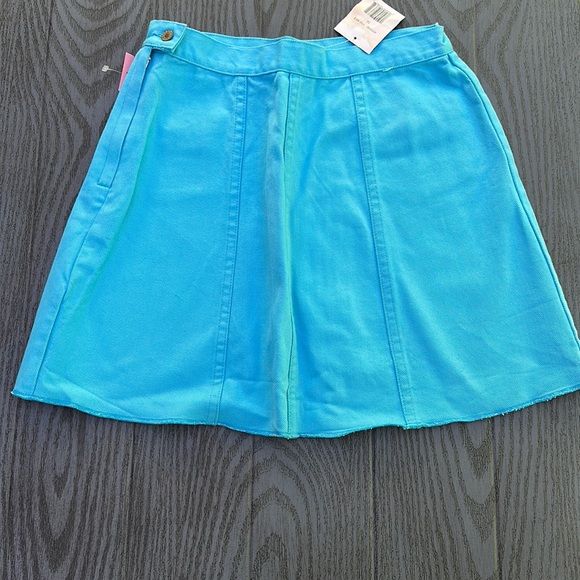 Esprit Skirt - New . - Picture 3 of 6